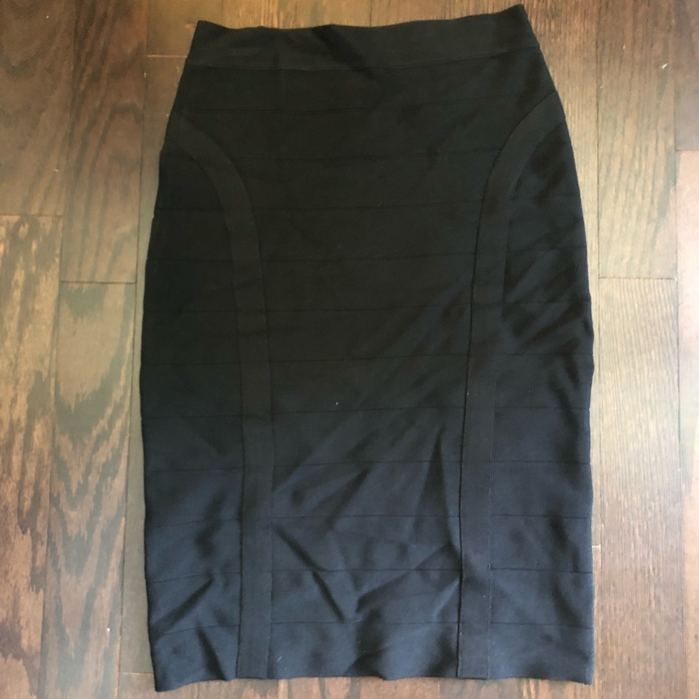 Bebe midi skirt